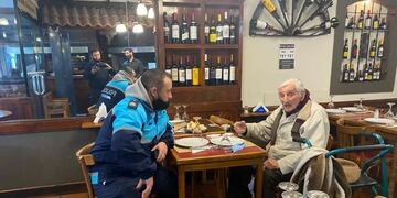Don Enrique apareció en un restaurante de Mar del Plata