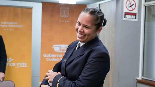 Agustina Toledo guardiamarina Embajadora Cultural Arroyito