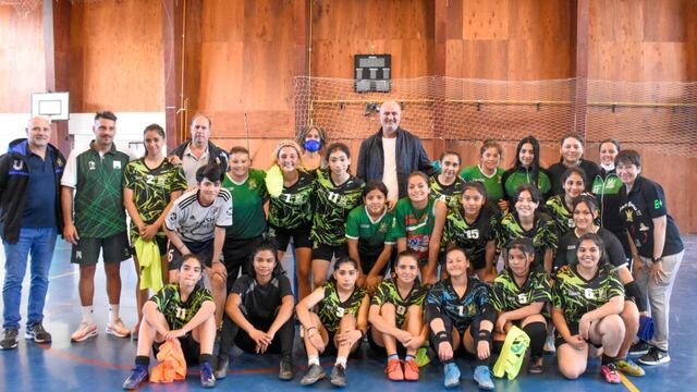 Deportistas del futsal femenino se probaron ante entrenadores de Ferro.