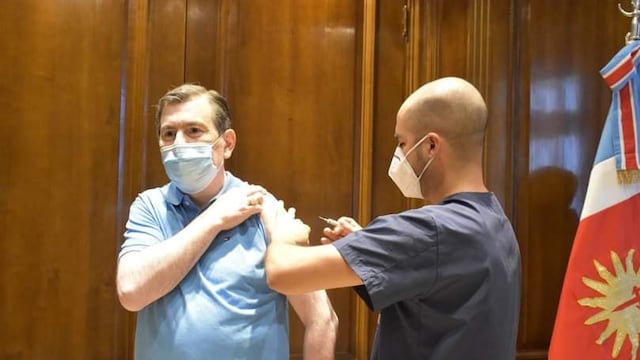 Comenzó la campaña de vacunación antigripal 2021 en Santiago