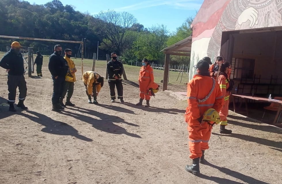 Con drones, buscan a mujer en zona de Unquillo y Cabana