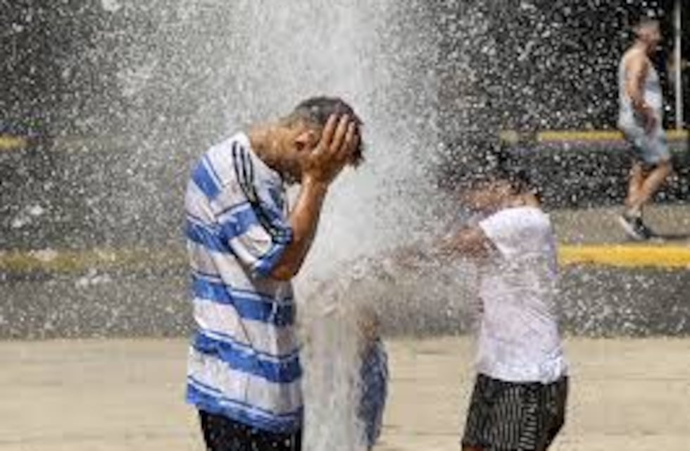 Calor extremo en el Litoral: las autoridades renuevan la alerta ante riesgos para la salud