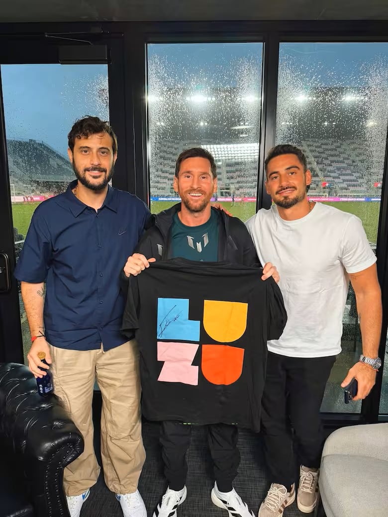 Diego Leuco, Lionel Messi y  Nico Occhiato.
