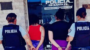 Robaron en un local de prendas deportivas y los detuvieron