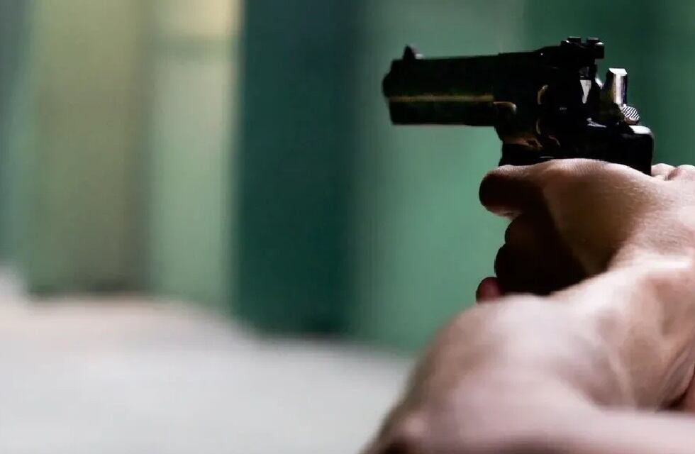 Ocurrió en San Juan: un hombre quiso dispararle a su ex y la exsuegra recibió el balazo