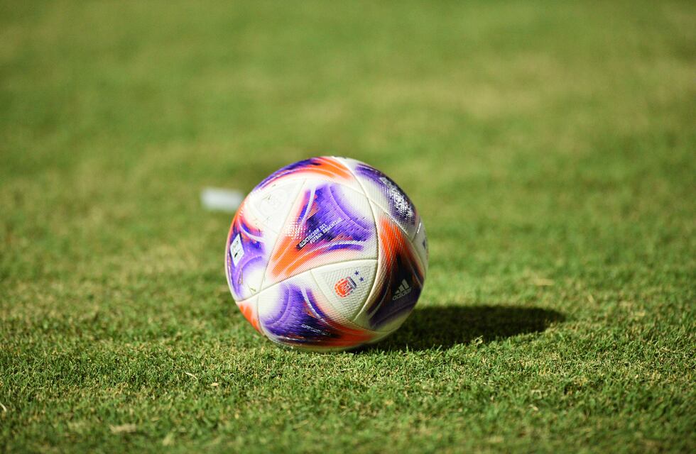 Entradas para la final entre Huracán de Tres Arroyos y Huracán Ciclista de Chaves