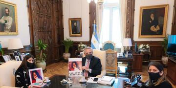 Buenos Aires. Familiares de Guadalupe Lucero se reunieron con el presidente Alberto Fernández (Presidencia).