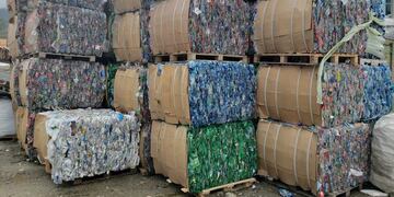 La Municipalidad recuperó 200 Mil kilos de plástico Pet para reciclar