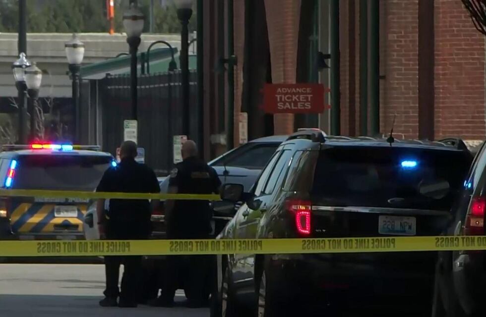 Nuevo ataque armado en Estados Unidos: un hombre mató a cuatro personas en un banco