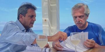 La reunión que mantuvo Alberto Fernández con Massa para "analizar el acuerdo de integración" con Brasil. Foto: Twitter Alberto Fernández.