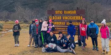 Alumnos en el campamento educativo disfrutando y aprendiendo a la vez