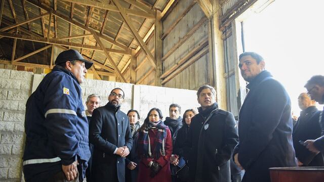Axel Kicillof y dirigentes puntaltenses recorrieron Puerto Rosales.