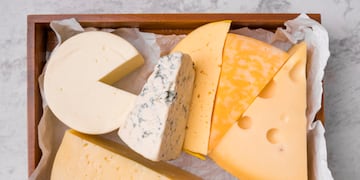 La mejor forma para guardar el queso y que se mantenga fresco por más tiempo. (Freepik)