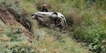 Accidente en la ruta 72: volcó un auto y hay un fallecido