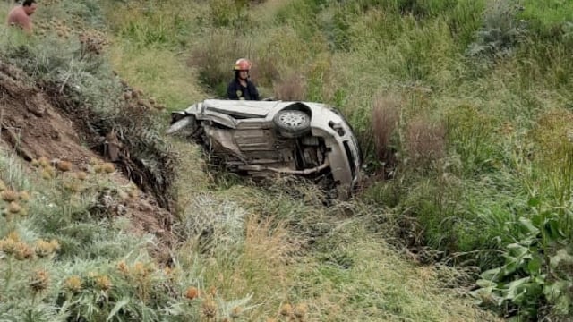 Accidente en la ruta 72: volcó un auto y hay un fallecido