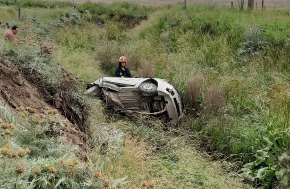 La madre del joven fallecido en un accidente de tránsito en Bellocq apuntó contra las autoridades por el deficiente servicio de salud de la localidad