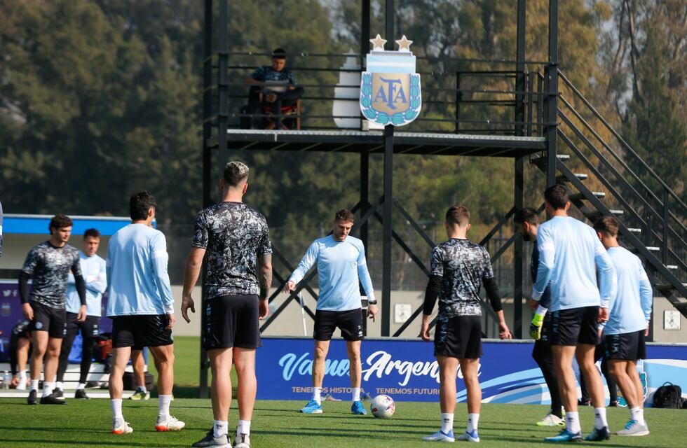 Belgrano entrenó en el predio de AFA, enfocado en Agropecuario