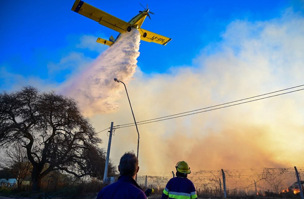 La Provincia de Santa Fe contará con su primer avión hidrante para combatir incendios