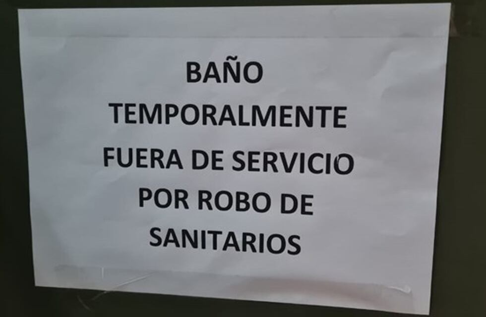 Córdoba sin seguridad: se robó un inodoro, en una galería céntrica