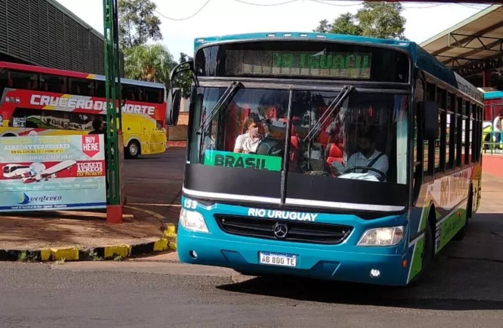 En Iguazú los servicios especiales de transporte funcionan con normalidad