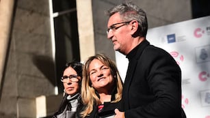 Fabiana Martínez, Mariela Parisi y Daniel Koci.