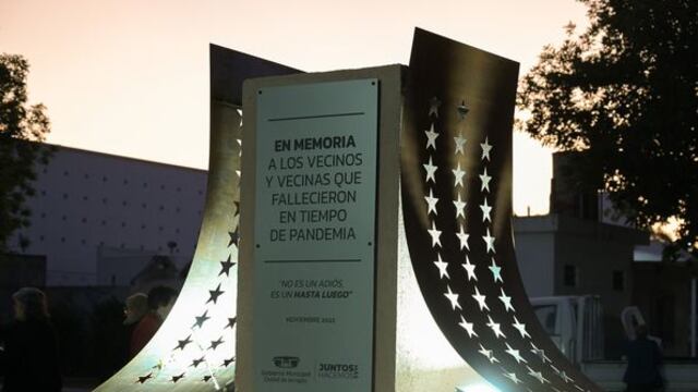 Monumento a los fallecidos por Covid en Arroyito