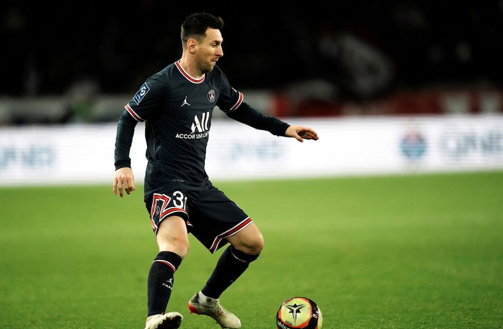 Messi sigue rompiendo récords: superó a Pelé como máximo goleador histórico