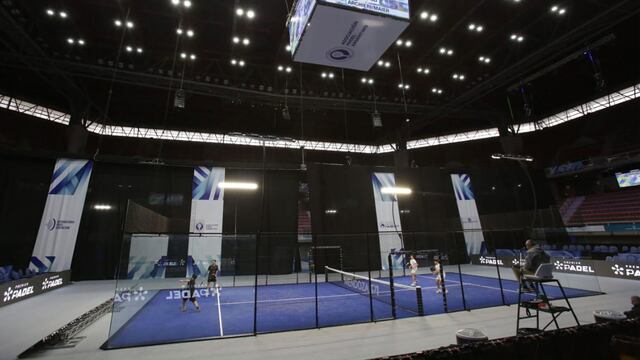 El cordobés la rompió dentro de la cancha y se volvió viral por su desopilante raqueta.