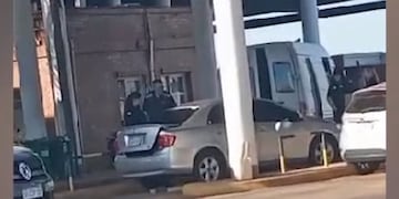 Intentó cruzar con droga en el baúl de su automóvil hacia Posadas y fue detenido.