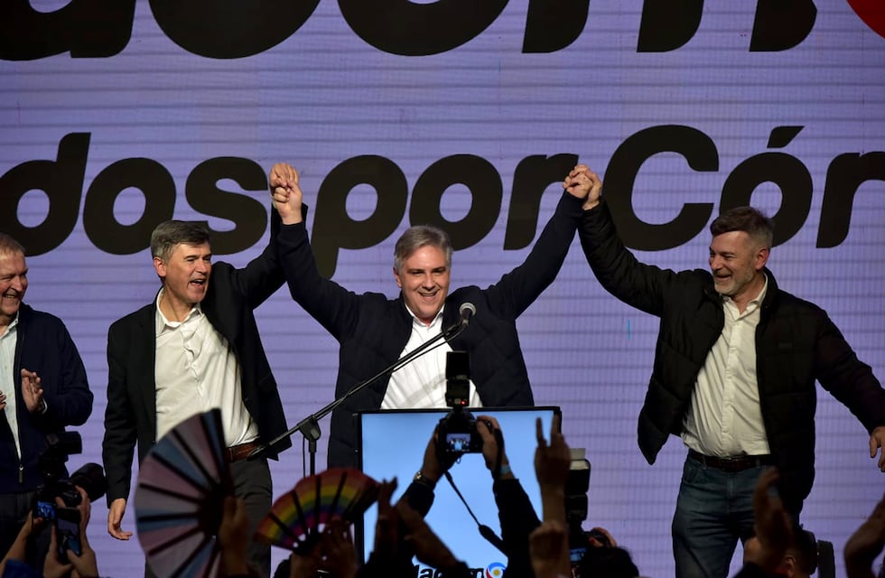 Martín Llaryora celebró el triunfo de Passerini y apuntó contra “los pituquitos de Recoleta”