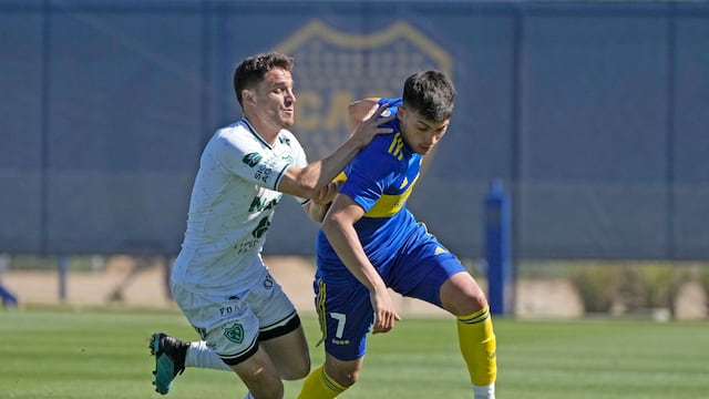Changuito Zeballos la rompió en la Reserva de Boca.
