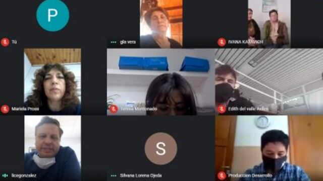 Conversatorio para brindar respuestas al sector