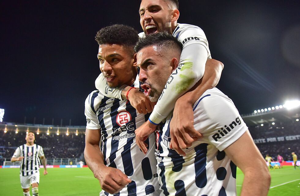 Video: un Michael Santos iluminado para el triunfazo de Talleres sobre Rosario Central