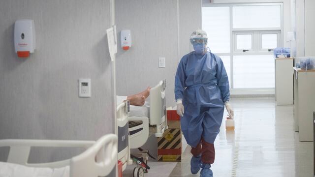 Unidad de Terapia Intensiva UTI donde están los pacientes graves que requieren respiradores mecanicos (Foto: Ignacio Blanco)