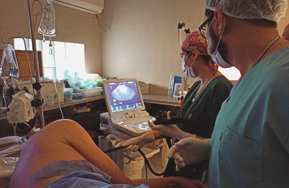 Por primera vez realizaron una biopsia por ecografía endoscópica en el Hospital Municipal