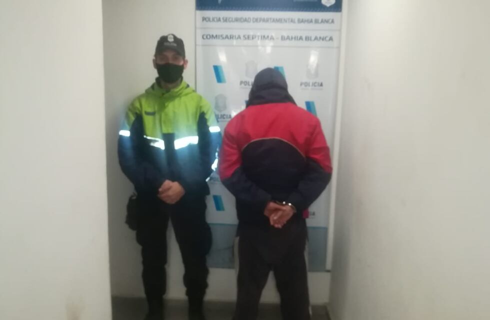 Amenazó a su expareja con un cuchillo y quedó detenido