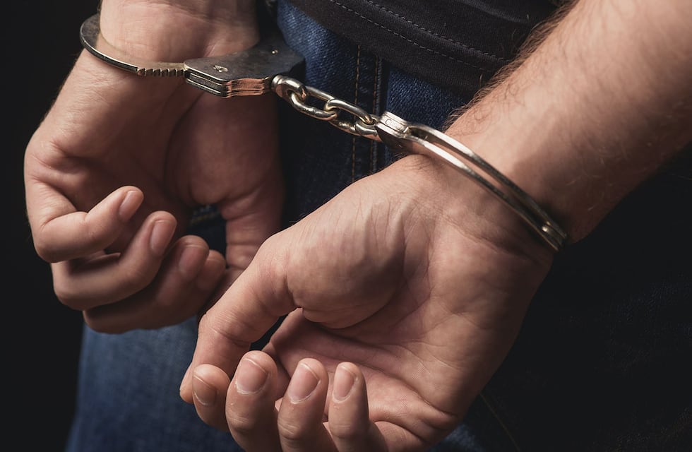 Lo grabaron las cámaras de seguridad: joven detenido por un asalto en Cuadro Benegas