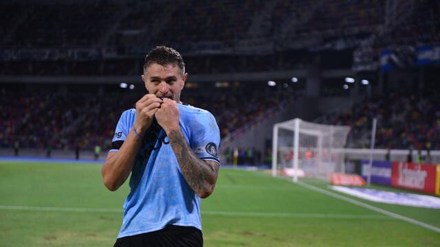 Pablo Vegetti le dio el triunfo a Belgrano ante Central Córdoba en Santiago del Estero. (José Gabriel Hernández / La Voz)