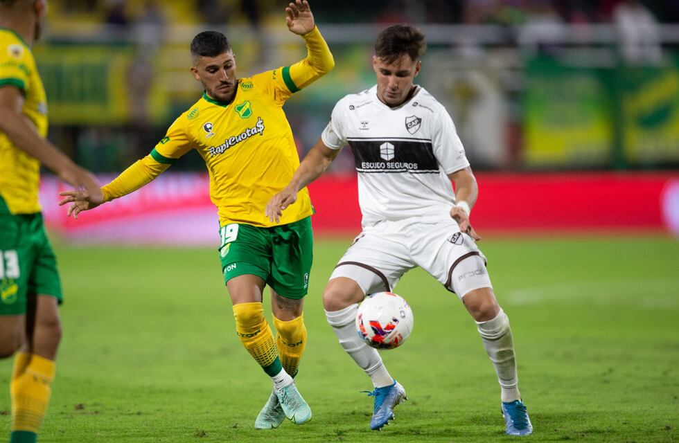 Augusto Schott fue titular en el empate de Platense como visitante ante Defensa y Justicia