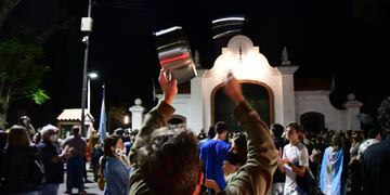 Cacerolazo en Olivos (Clarín)