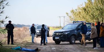 Investigan si el asesinato está vinculado al de una mujer acribillada en Aborígenes Argentinos al 7100.