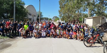 En homenaje a su hermano fallecido, un atleta corrió uniendo Punta Alta y Bahía Blanca