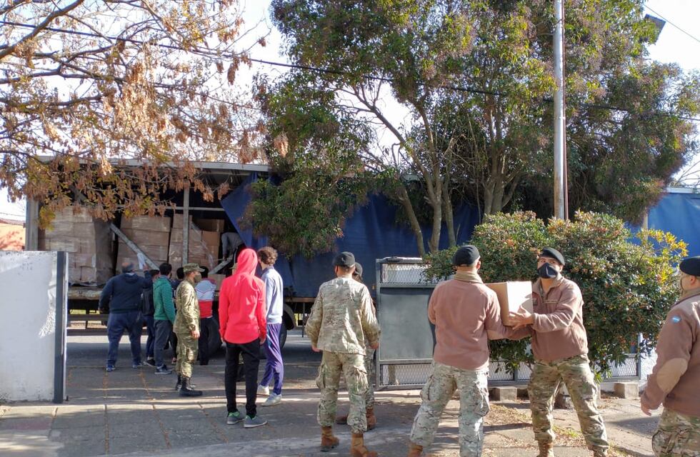 Entregaron en Tandil módulos alimentarios en distintos puntos de la ciudad