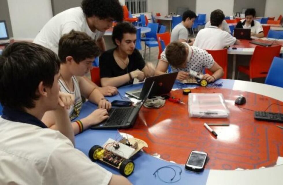 La Escuela de Robótica comienza las clases en Campo Ramón