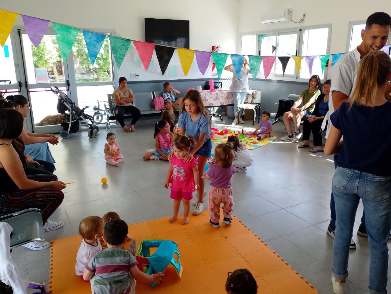 Gonzales Chaves: se realizó el Taller de Cuidado Respetuoso – Rondas de Crianza