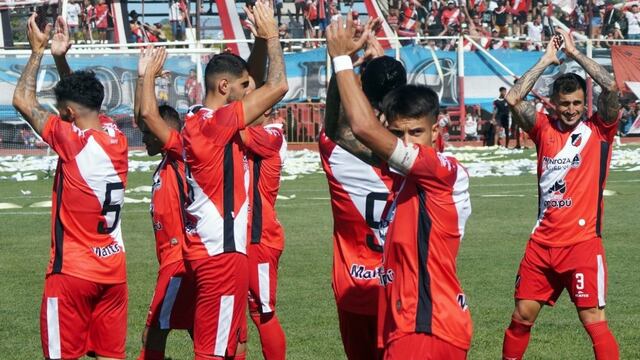 Deportivo Maipú derrotó a Ferro en Caballito, por la Primera Nacional.