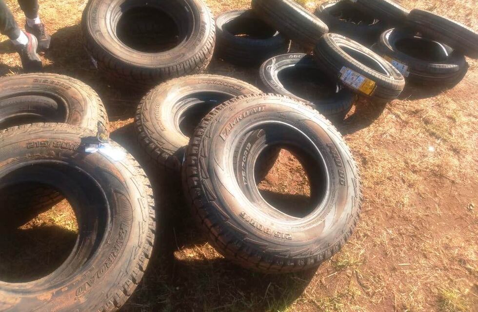 Contrabando de cubiertas en Dos de Mayo