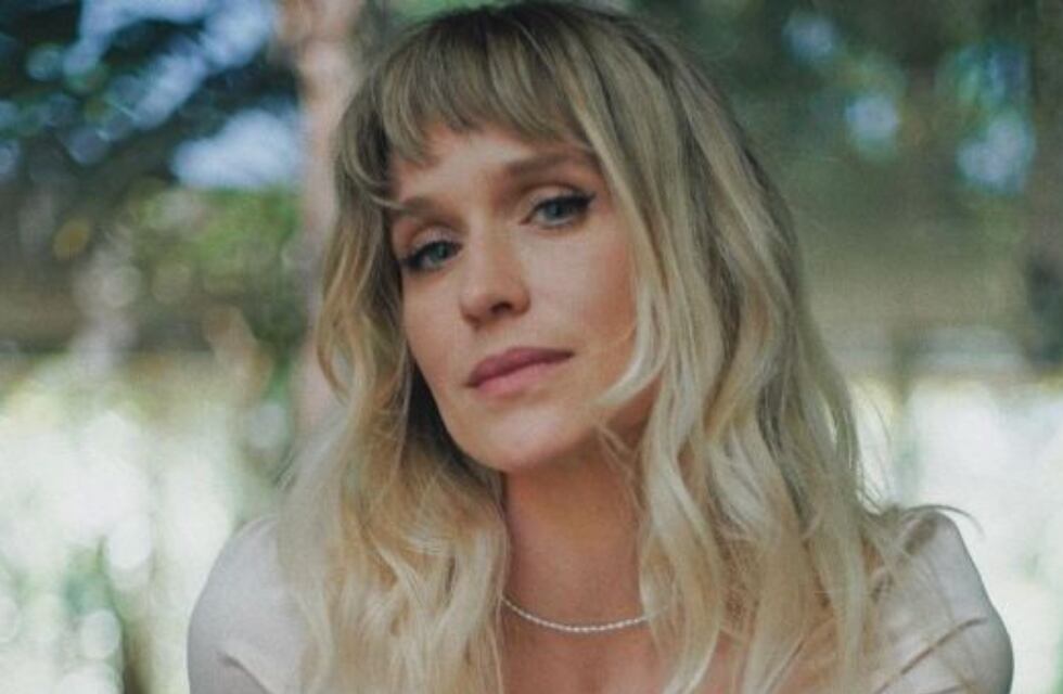 Brenda Gandini posó con una copa en mano y enamoró a sus fans en Instagram