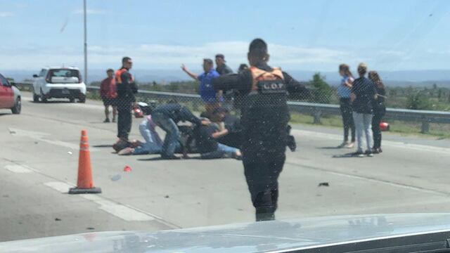 Dos personas resultaron con lesiones tras un choque en Circunvalación. (Gentileza)