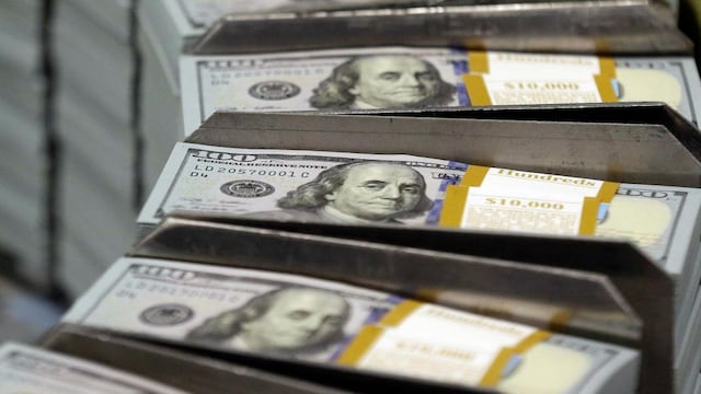 Con el dólar en el freezer, desacelera un poco la inflación